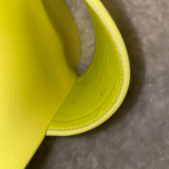 Givenchy slides - Picture 3 of 4